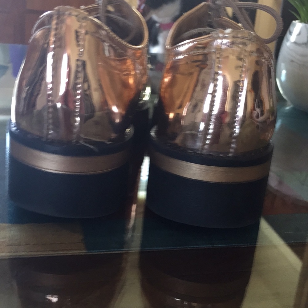 Shoes - Picture 9 of 9